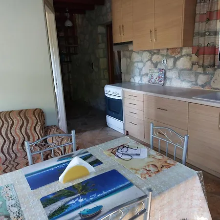 The Stone House-zacharatos Nikolaos Casa de Férias