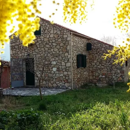 The Stone House-zacharatos Nikolaos * Pouláta